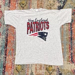 New England Patriots Vintage 1990s NFL Football Sports Crewneck 90s Tshirt